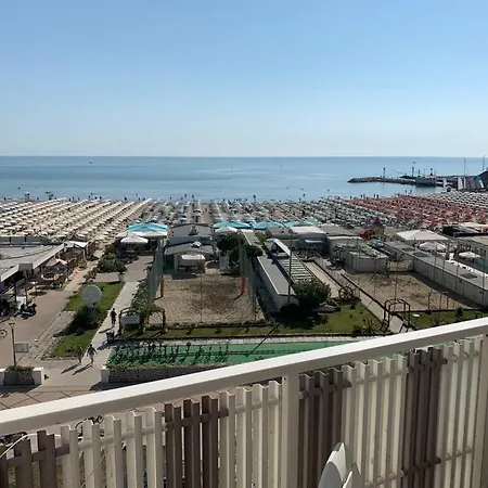 Hotel Viamare 3*